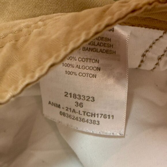 ~~Lot Of 3 Pairs Men's CARGO Shorts Waist 36": LEE/CLUB ROOM/AMERICAN LIVING - Picture 3 of 8